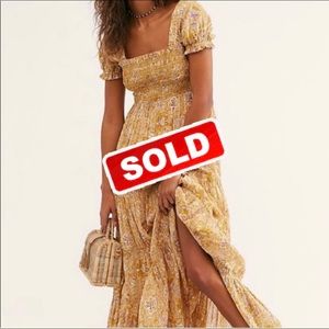 🌻 FREE PEOPLE XS Short-Sleeve Maxi Dress